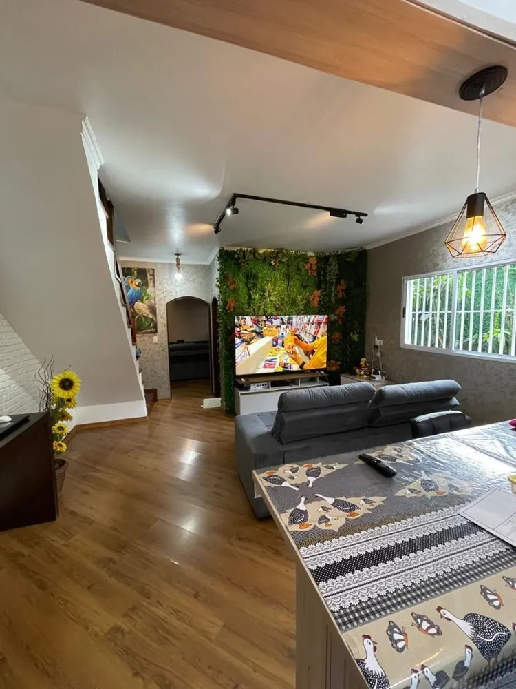 Sobrado, 4 quartos, 215 m² - Foto 1