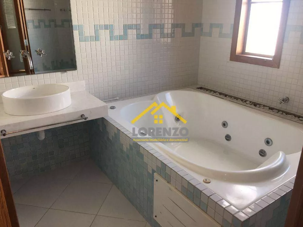 Sobrado, 3 quartos, 428 m² - Foto 2