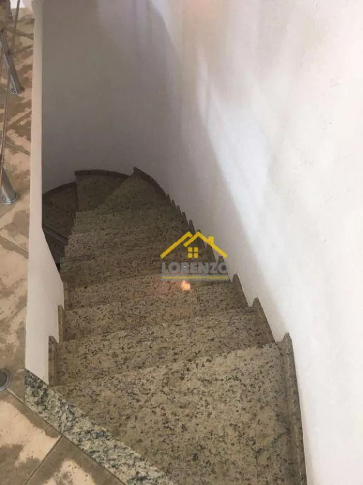 Sobrado, 3 quartos, 428 m² - Foto 4