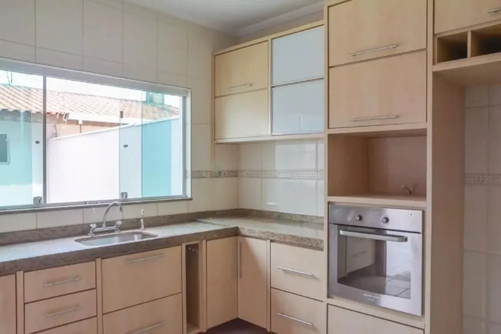 Sobrado, 3 quartos, 248 m² - Foto 6