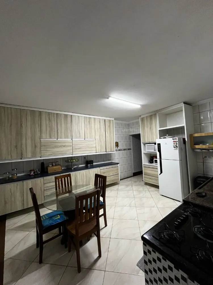Sobrado, 3 quartos, 200 m² - Foto 5
