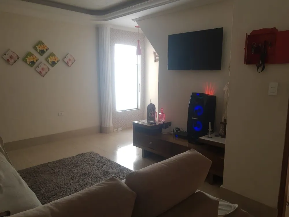 Sobrado, 3 quartos, 230 m² - Foto 1