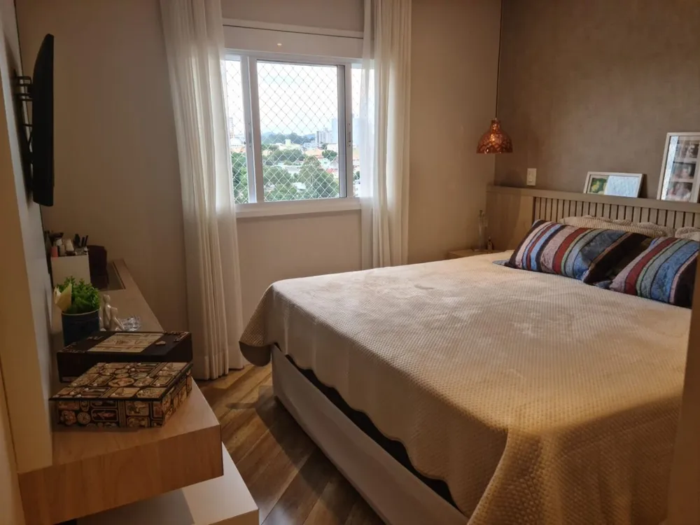 Apartamento, 3 quartos, 147 m² - Foto 1