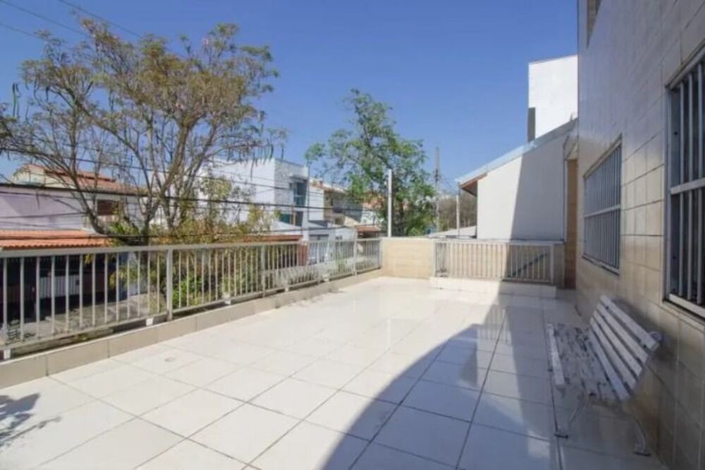 Casa, 5 quartos, 240 m² - Foto 2
