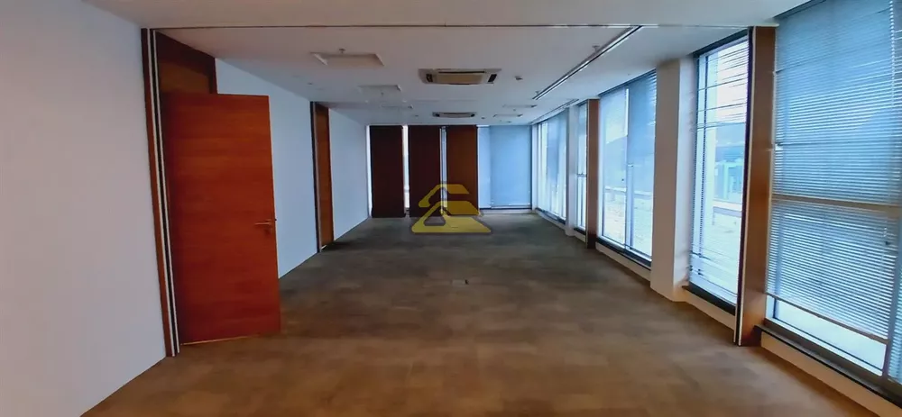 Prédio Inteiro, 11000 m² - Foto 7
