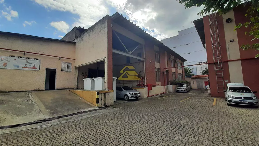 Prédio Inteiro, 3500 m² - Foto 1