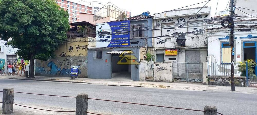 Casa à venda com 2 quartos, 200m² - Foto 2
