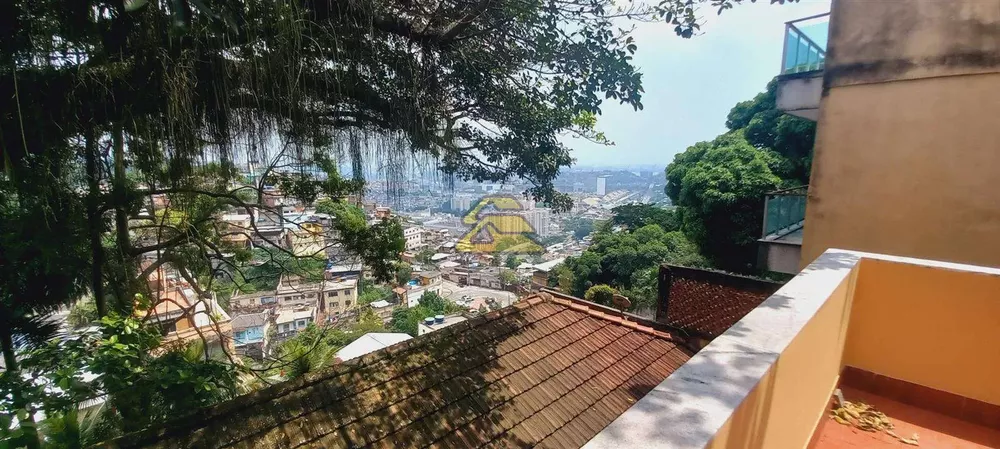 Casa, 5 quartos, 300 m² - Foto 10