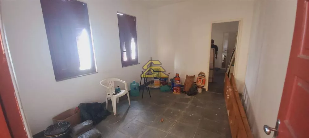 Casa, 5 quartos, 300 m² - Foto 15