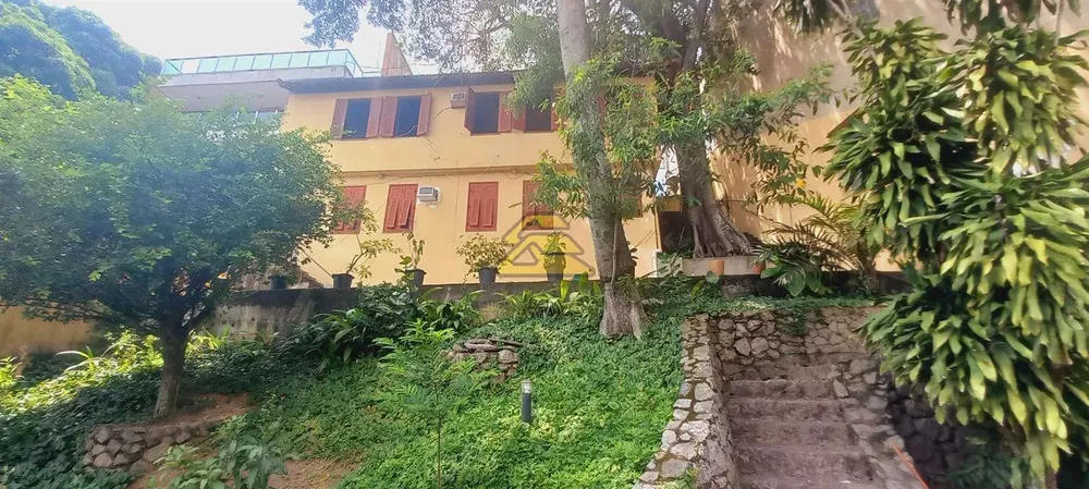 Casa, 5 quartos, 300 m² - Foto 16
