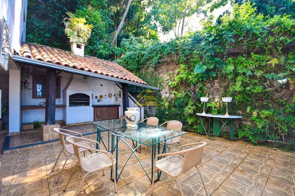 Casa, 7 quartos, 390 m² - Foto 9