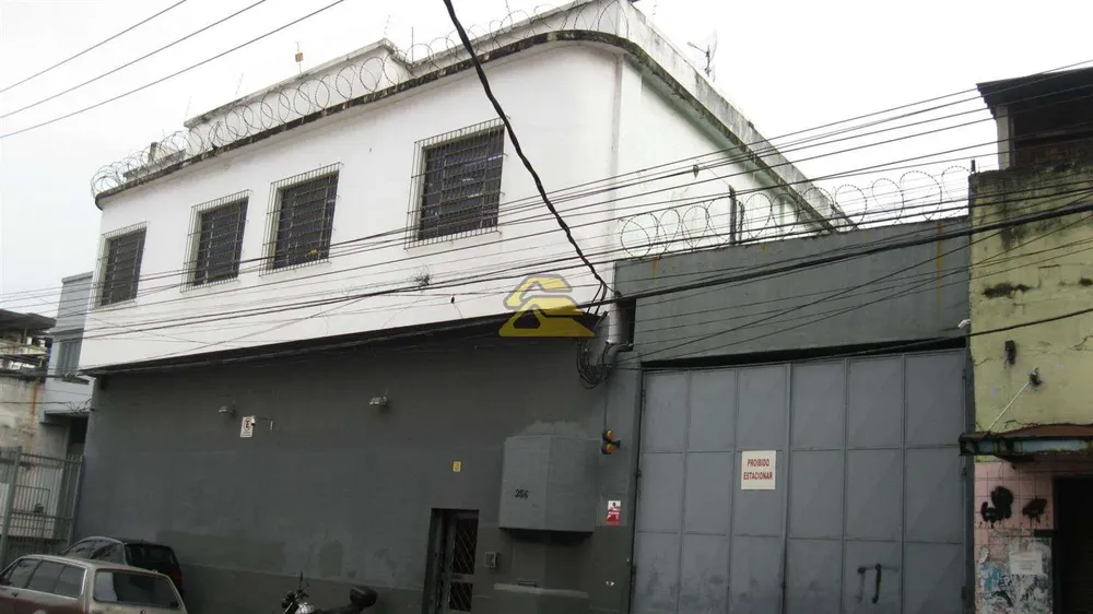 Depósito-Galpão, 2600 m² - Foto 1