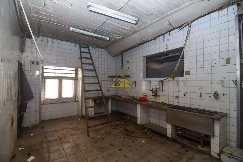 Prédio Inteiro, 1500 m² - Foto 1