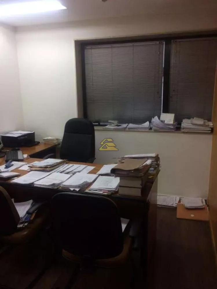 Sala-Conjunto, 300 m² - Foto 2