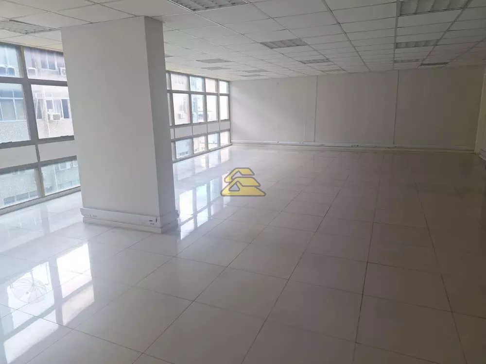 Sala-Conjunto, 250 m² - Foto 1