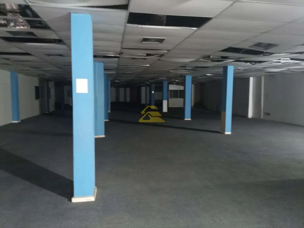 Prédio Inteiro, 4694 m² - Foto 1