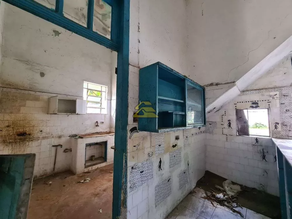 Casa, 4 quartos, 1368 m² - Foto 14