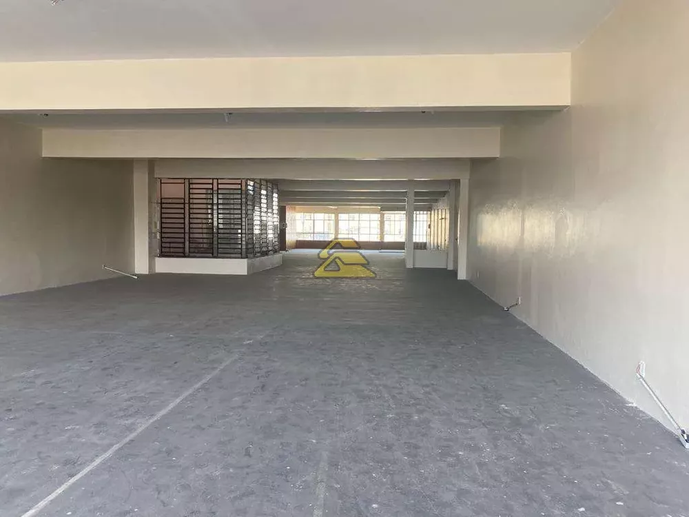 Loja-Salão, 829 m² - Foto 1