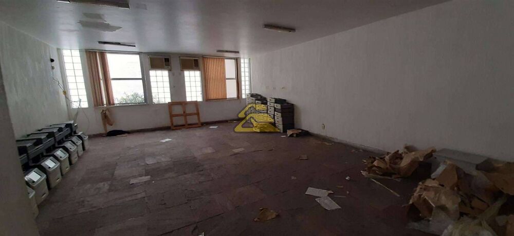 Prédio Inteiro à venda, 642m² - Foto 2