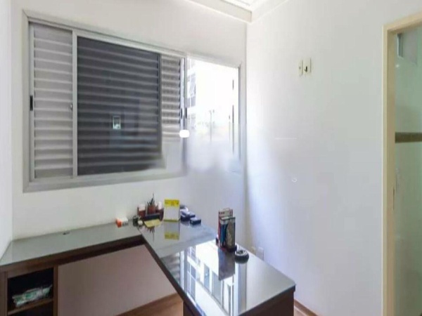 Apartamento à venda com 3 quartos, 175m² - Foto 5