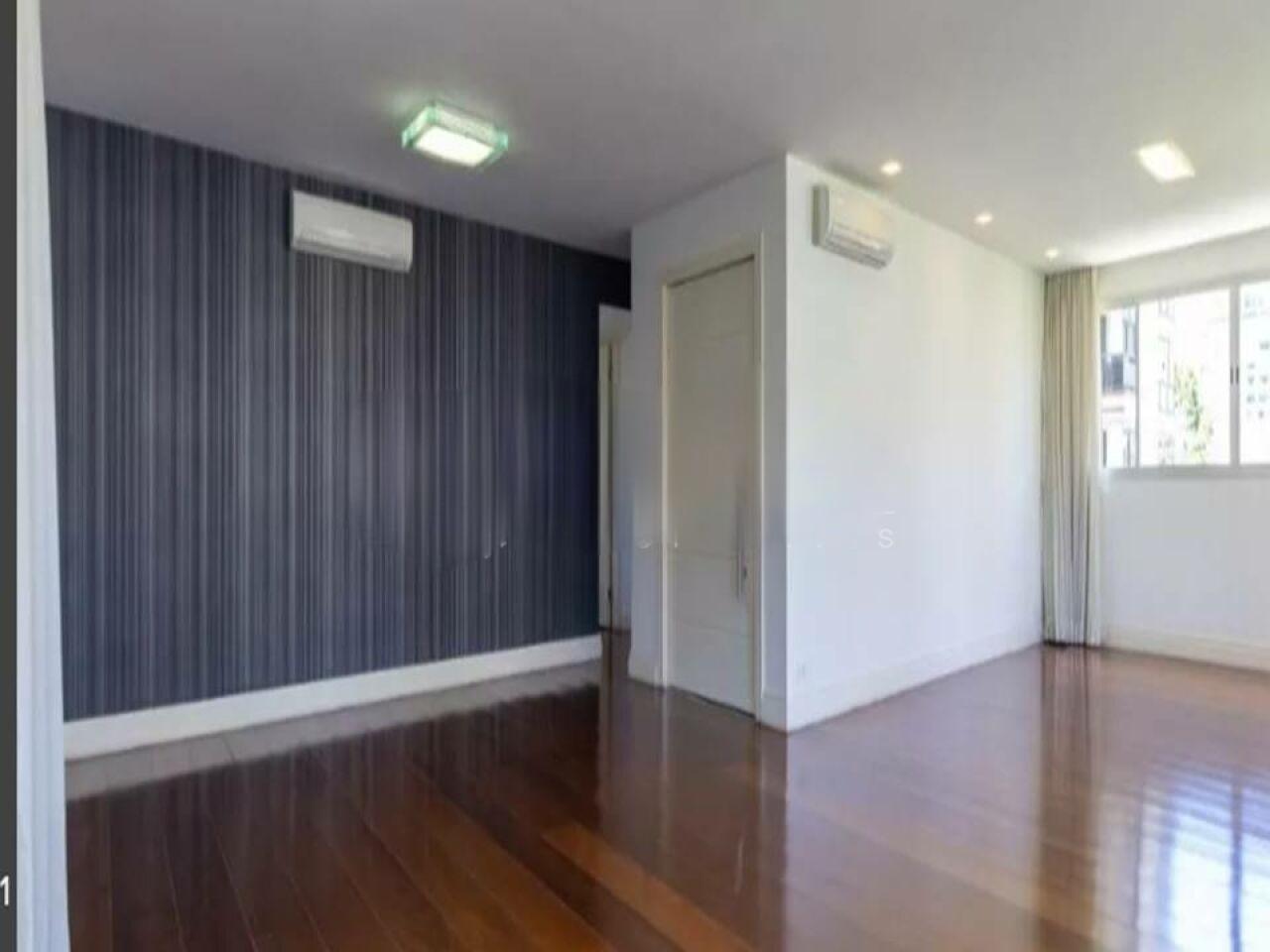 Apartamento à venda com 3 quartos, 175m² - Foto 9