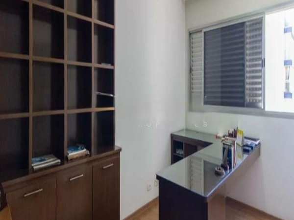 Apartamento à venda com 3 quartos, 175m² - Foto 26