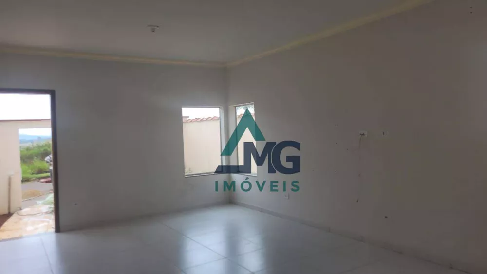 Casa à venda com 3 quartos, 145m² - Foto 4