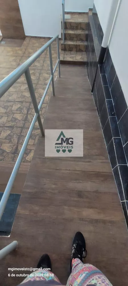 Casa, 2 quartos, 221 m² - Foto 2