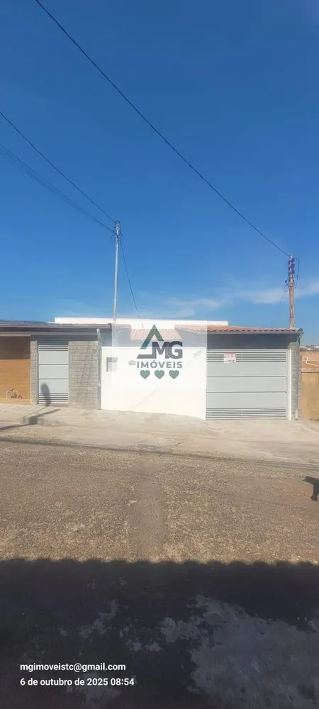 Casa, 2 quartos, 221 m² - Foto 1