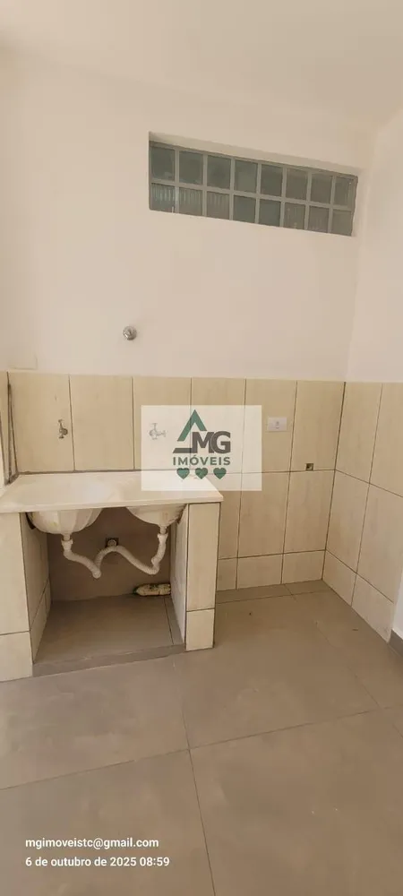 Casa, 2 quartos, 221 m² - Foto 2