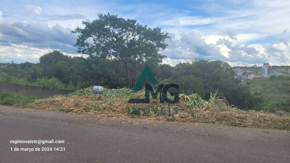 Terreno à venda, 396M2 - Foto 1