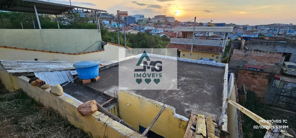 Casa, 3 quartos, 250 m² - Foto 6