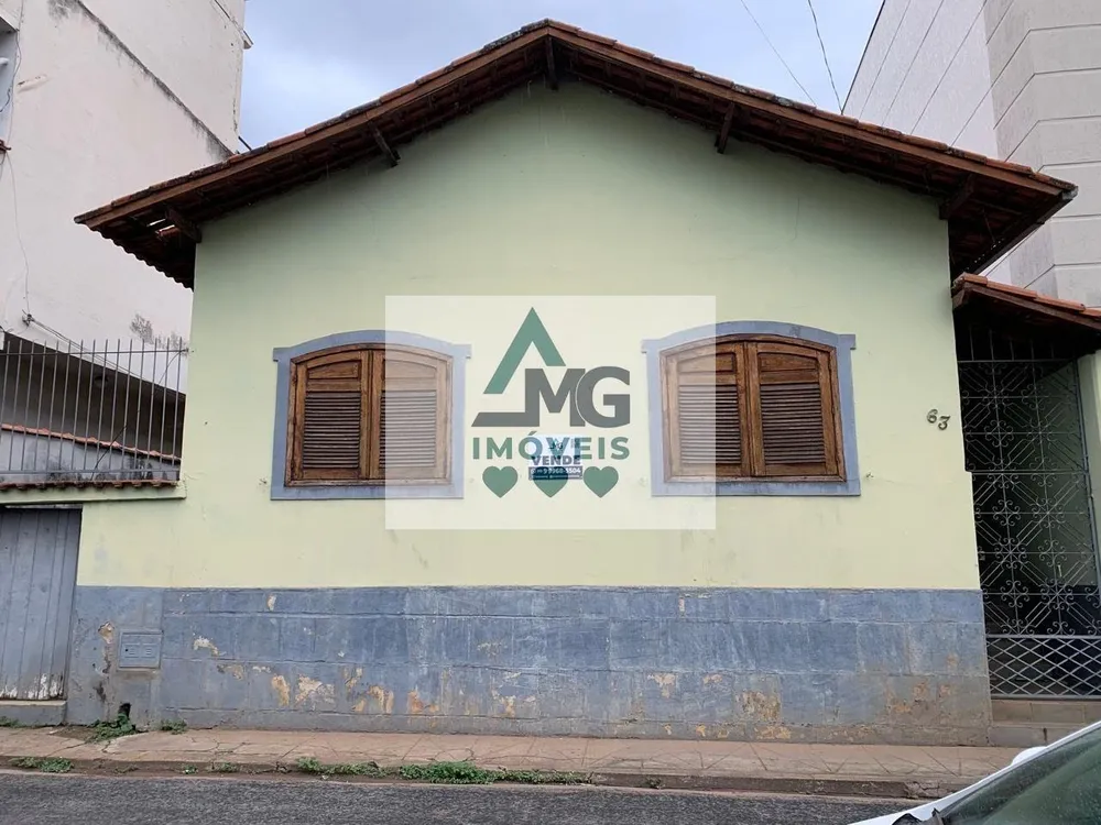 Casa, 3 quartos, 330 m² - Foto 1