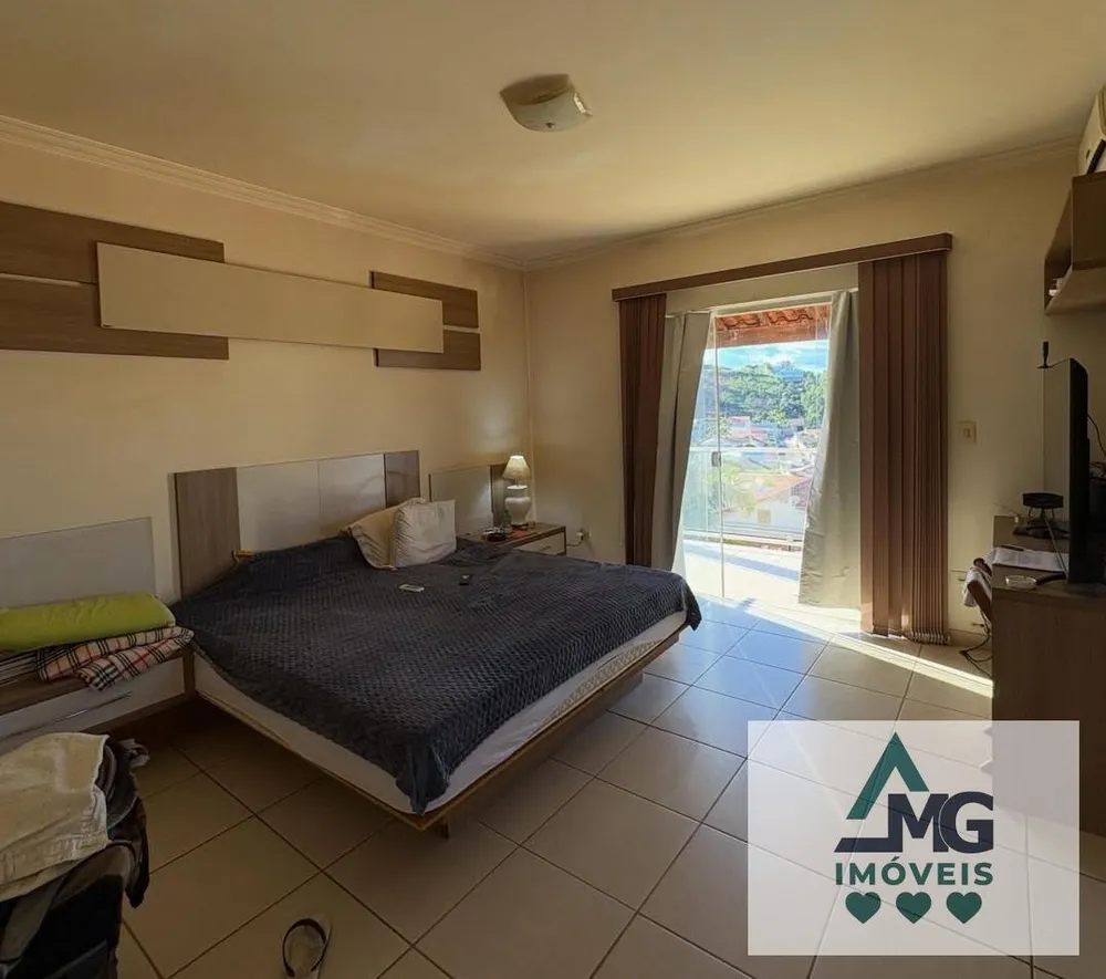 Casa, 3 quartos, 274 m² - Foto 12