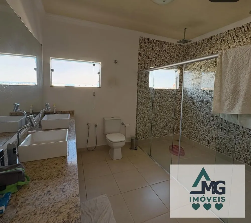Casa, 3 quartos, 274 m² - Foto 13