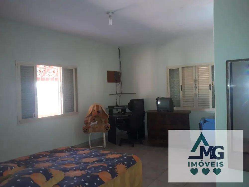 Chácara, 4 quartos, 10000 m² - Foto 2