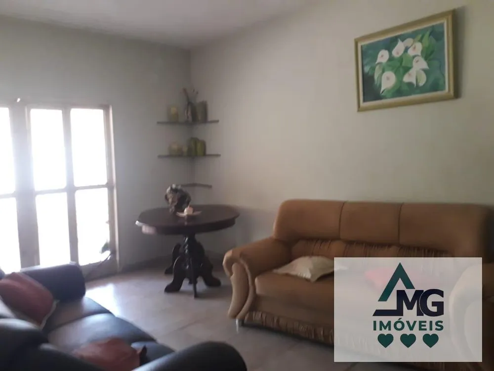 Chácara, 4 quartos, 10000 m² - Foto 1