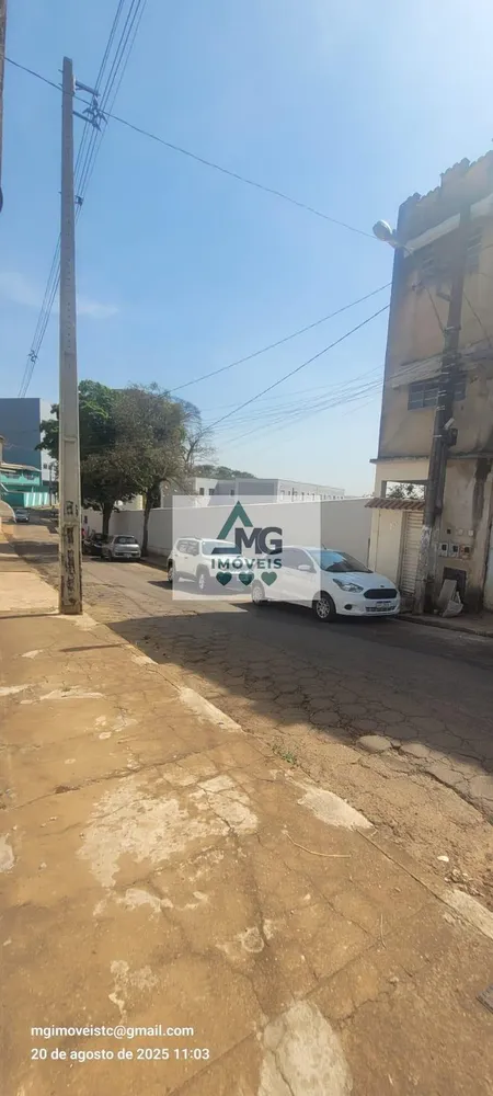Casa, 2 quartos, 200 m² - Foto 3