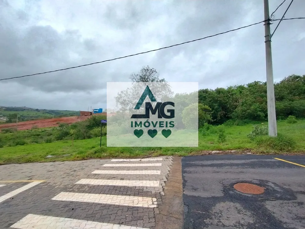 Terreno, 240 m² - Foto 1
