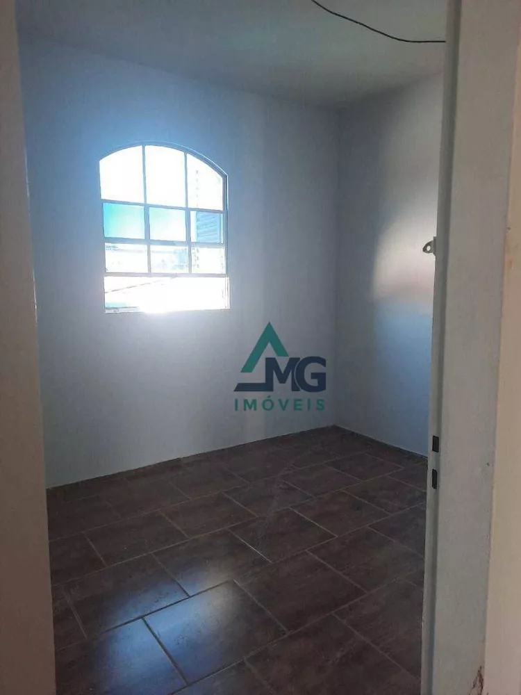 Casa à venda com 4 quartos, 300M2 - Foto 9