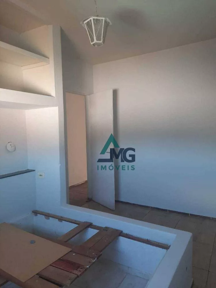 Casa à venda com 4 quartos, 300M2 - Foto 15