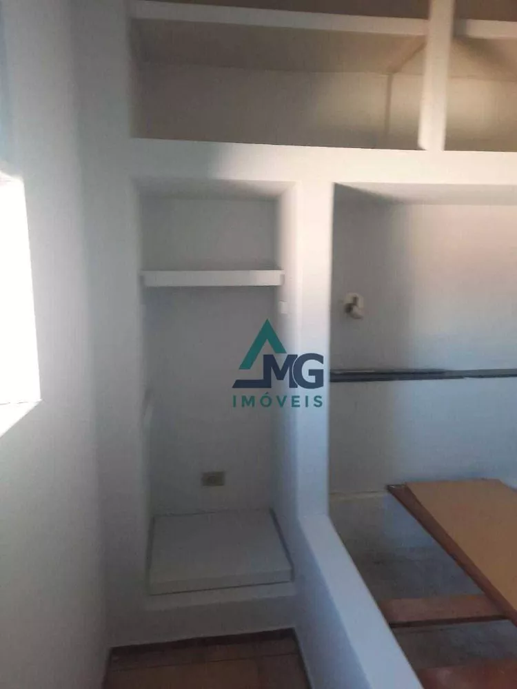 Casa à venda com 4 quartos, 300M2 - Foto 17