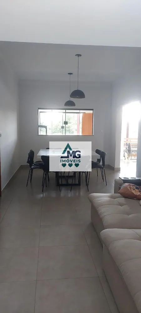 Casa, 3 quartos, 220 m² - Foto 13