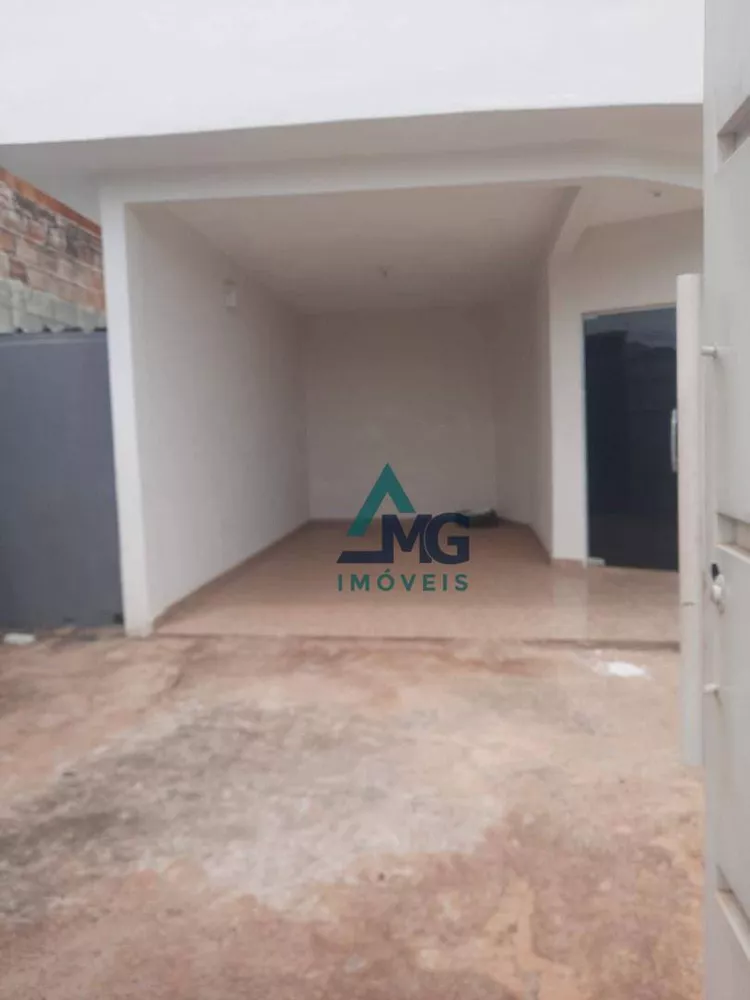 Casa à venda com 3 quartos, 140m² - Foto 3