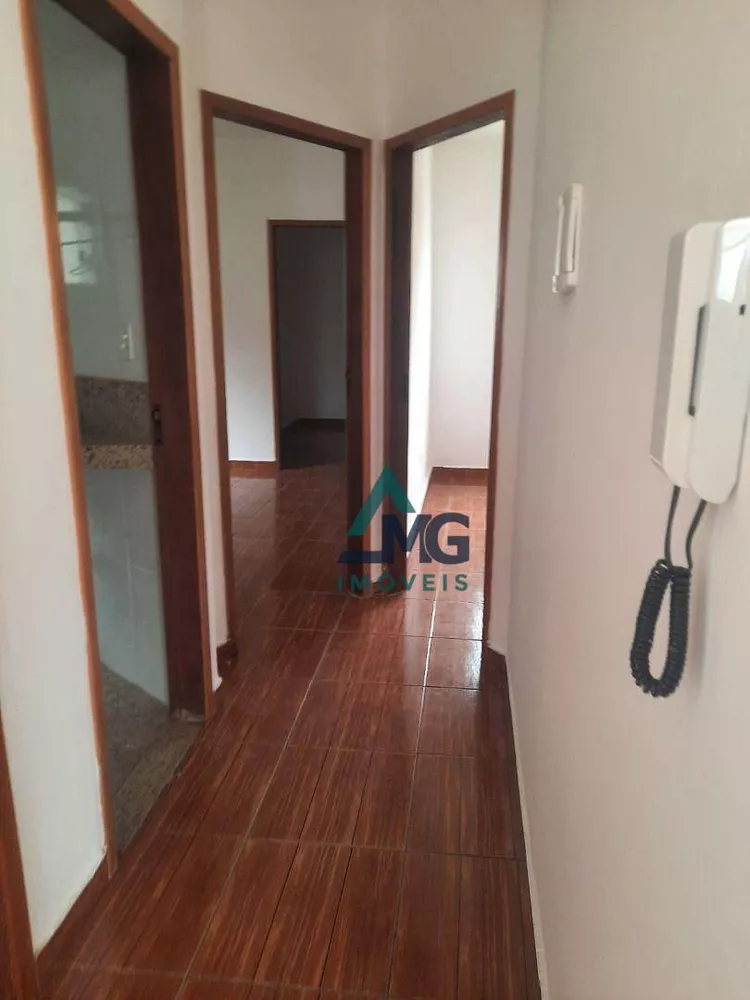 Casa à venda com 3 quartos, 140m² - Foto 4