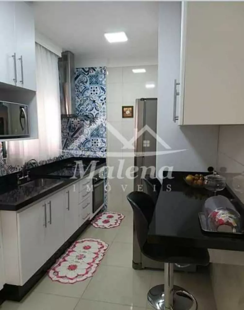 Apartamento à venda com 3 quartos, 101m² - Foto 1