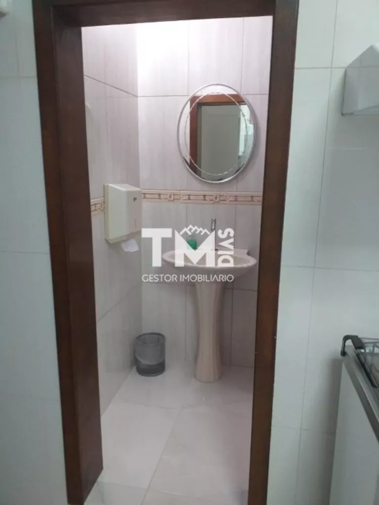 Sobrado à venda com 4 quartos, 244m² - Foto 9