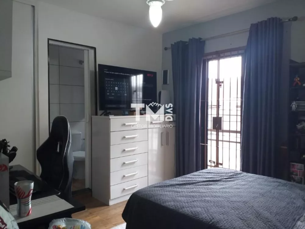 Sobrado à venda com 4 quartos, 244m² - Foto 18