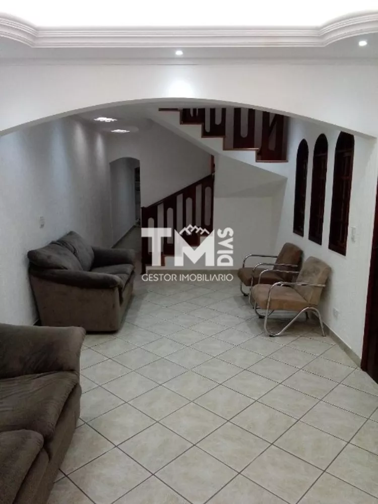 Sobrado à venda com 3 quartos, 214m² - Foto 2