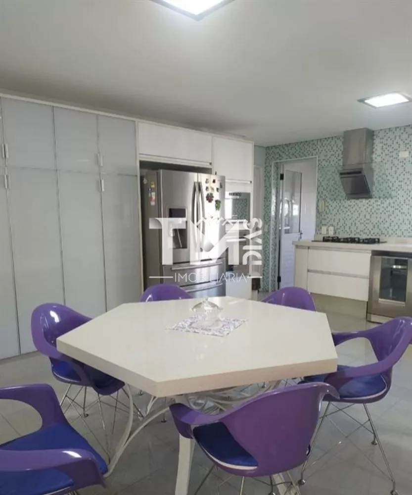 Apartamento à venda e aluguel com 3 quartos, 233m² - Foto 10